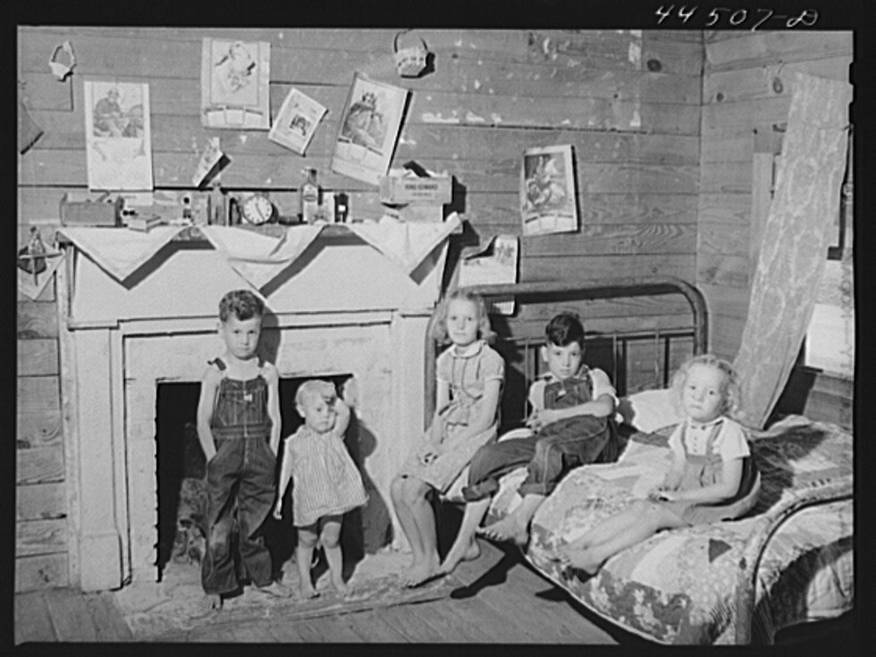 children_of_a_wpa_work_projects_administration_workers_family_near_siloam_greene_county_georgia_.jpg