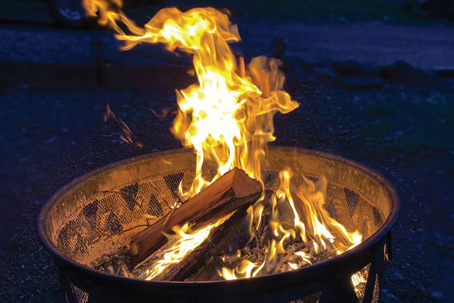 The Simple Joy Of A Winter Campfire - Smoky Mountain Living