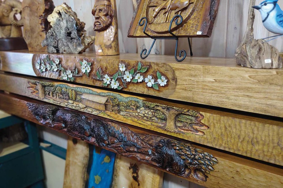 A Baker's Dozen of Great Gatlinburg Craft Shops